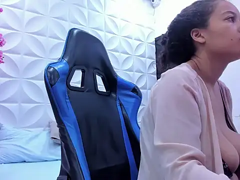 agata18  online show from 15, 3, 2026