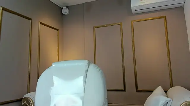 NahimiThompson online show from 8, 1, 2026