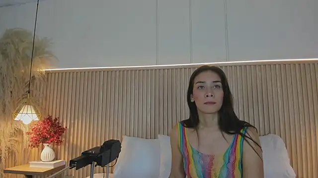 NahimiThompson online show from 9, 7, 2026