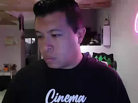 Snapshot of mrpandacol89 chatting on 28, 10, 2025 mrpandacol89 online show from 28, 10, 2025