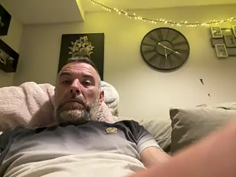 plymouthlad82 online show from 3, 4, 2026