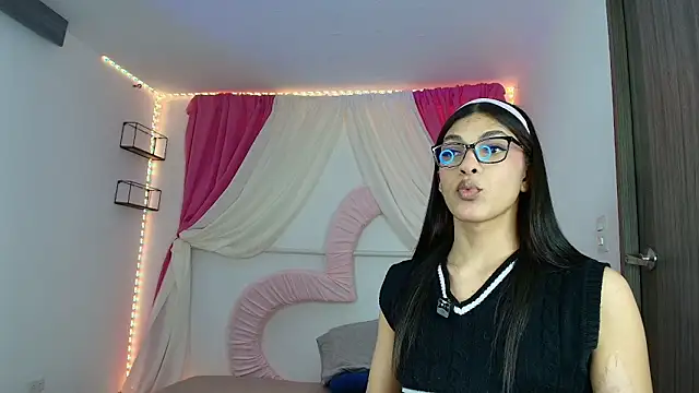 Arimoonn online show from 22, 4, 2026