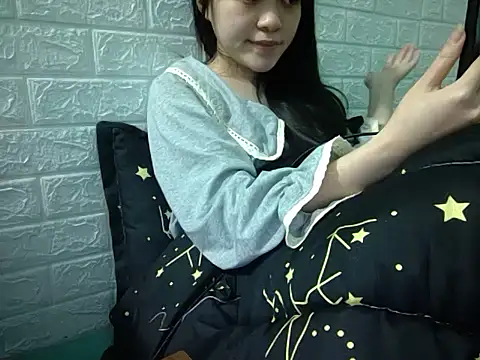 May2k2 online show from 23, 11, 2025