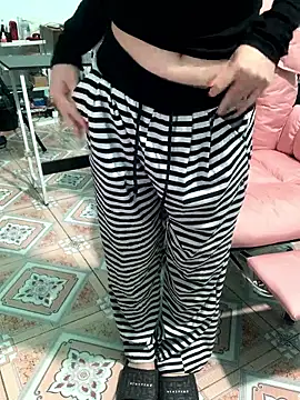 May2k2 online show from 13, 1, 2026