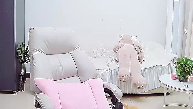 Dinan-y online show from 28, 2, 2026