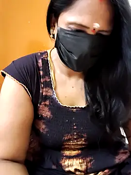 Snapshot of tamilammu1431 chatting on 25, 5, 2026 tamilammu1431 online show from 25, 5, 2026