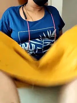 Snapshot of tamilammu1431 chatting on 4, 5, 2026 tamilammu1431 online show from 4, 5, 2026