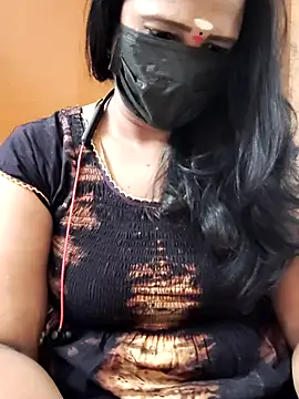 Snapshot of tamilammu1431 chatting on 4, 7, 2026 tamilammu1431 online show from 4, 7, 2026