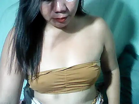 Snapshot of lady_pam2025 chatting on 13, 7, 2026 lady pam2025 online show from 13, 7, 2026