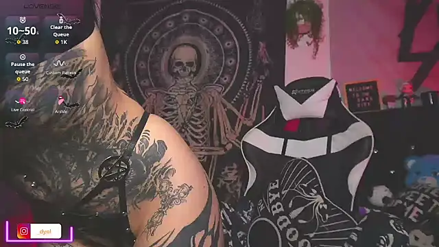 Dalia Vorhees online show from 19, 11, 2025