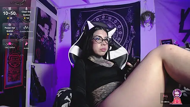 Dalia Vorhees online show from 28, 10, 2025