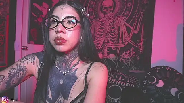 Dalia Vorhees online show from 9, 1, 2026