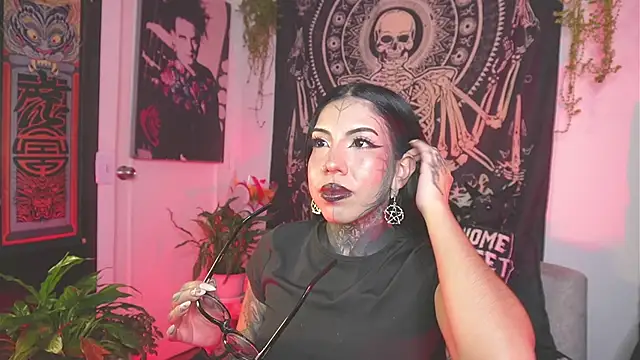 Snapshot of Dalia_Vorhees chatting on 26, 5, 2026 Dalia Vorhees online show from 26, 5, 2026