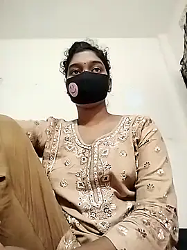 Snapshot of Tushi-10 chatting on 7, 6, 2026 Tushi-10 online show from 7, 6, 2026