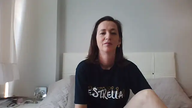 Snapshot of ArianaStarr chatting on 15, 6, 2026 ArianaStarr online show from 15, 6, 2026