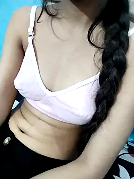 Amisha Lovely online show from 18, 4, 2026