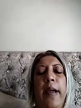 IndianLara online show from 2, 4, 2026