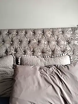 IndianLara online show from 21, 4, 2026