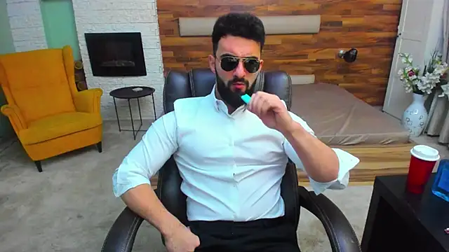 MicahLane online show from 16, 12, 2025