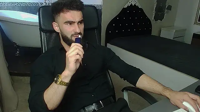 MicahLane online show from 25, 6, 2026