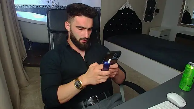 MicahLane online show from 28, 6, 2026
