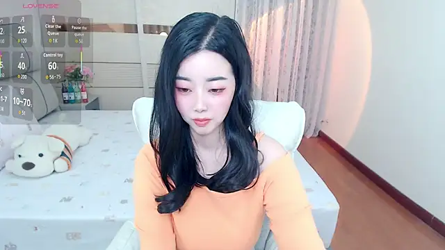 Xiaodie-baby online show from 15, 11, 2025