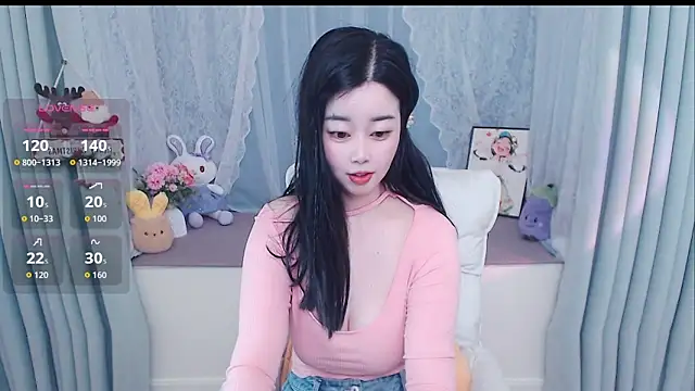 Snapshot of Xiaodie-baby chatting on 7, 5, 2026 Xiaodie-baby online show from 7, 5, 2026