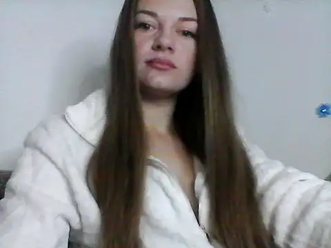 EllaMoonlight online show from 16, 11, 2025