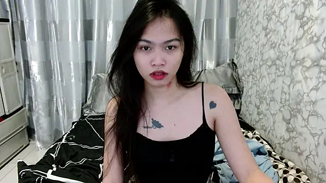 Snapshot of _Lachica_ chatting on 2, 7, 2026 Lachica online show from 2, 7, 2026