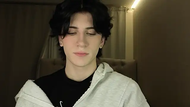 Oliver star boy  online show from 18, 4, 2026