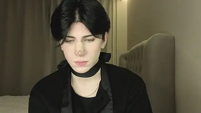 Oliver star boy  online show from 25, 2, 2026