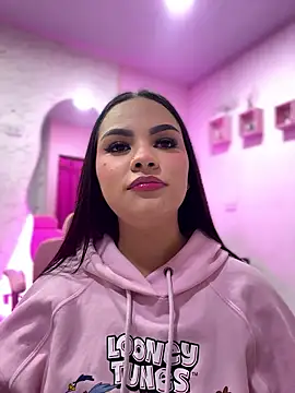 amber white15 online show from 9, 1, 2026