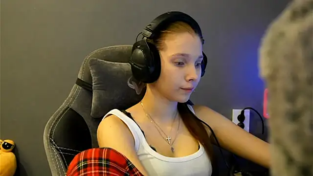 Softixq online show from 21, 12, 2025