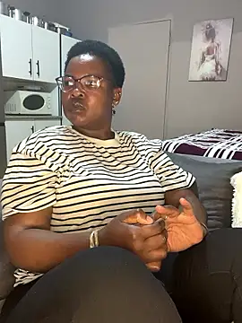 SweetCandy84 online show from 16, 1, 2026