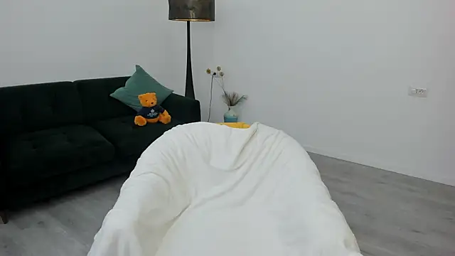 Arya Anna online show from 25, 11, 2025