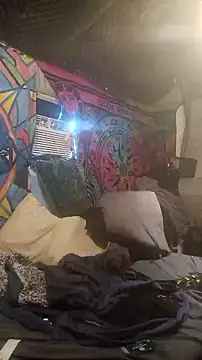 Snapshot of YourAddicted2 chatting on 31, 10, 2025 YourAddicted2 online show from 31, 10, 2025