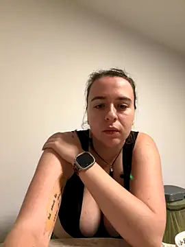 Latexaddictx  online show from 27, 10, 2025