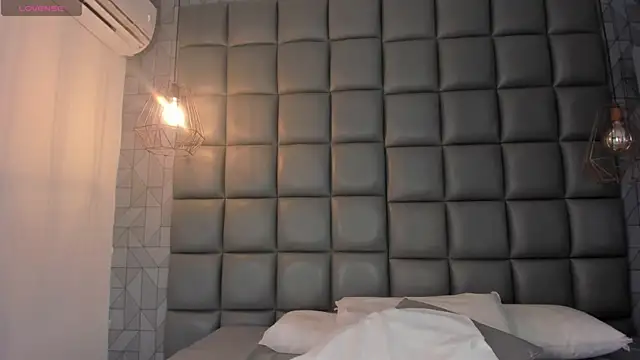 dannavelvet online show from 25, 3, 2026