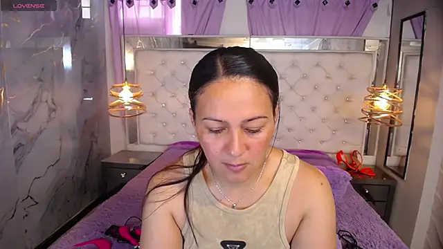 Melissa-roberts online show from 3, 12, 2025