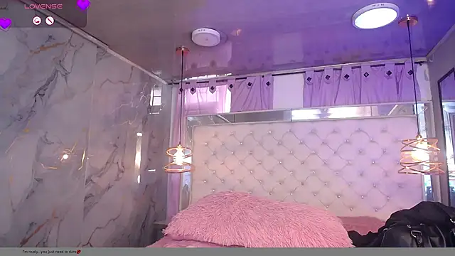 Melissa-roberts online show from 23, 4, 2026