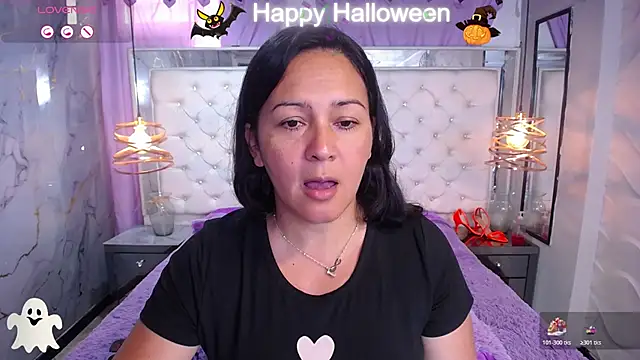 Melissa-roberts online show from 4, 11, 2025