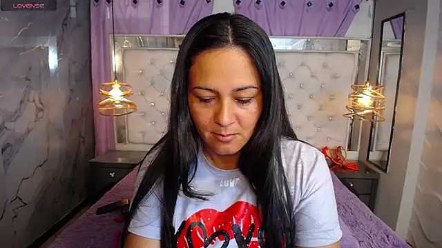 Melissa-roberts online show from 21, 11, 2025