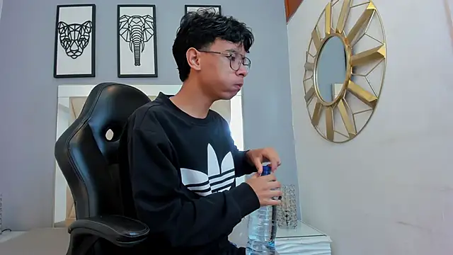 adams bobby online show from 15, 3, 2026