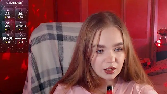 Snapshot of EmilyRisse chatting on 30, 10, 2025 EmilyRisse online show from 30, 10, 2025