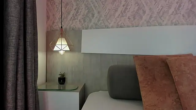 Snapshot of Vittoria__rossi chatting on 17, 7, 2026 Vittoria rossi online show from 17, 7, 2026