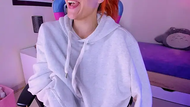 celeste blazze  online show from 17, 2, 2026