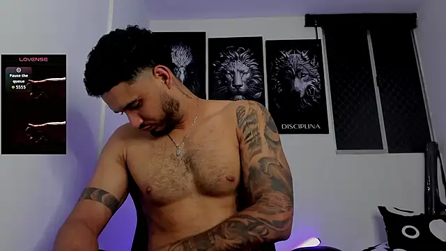 AUSTINN TORRES online show from 24, 2, 2026