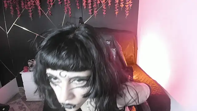 Yueeclipsa online show from 9, 11, 2025