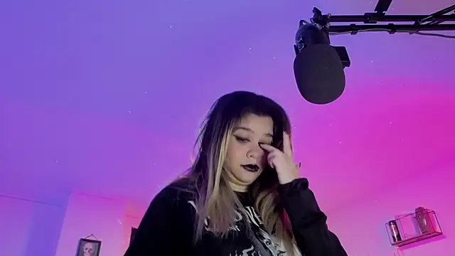 AshGraven online show from 18, 2, 2026