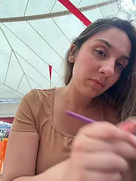 sarah honey   online show from 18, 12, 2025